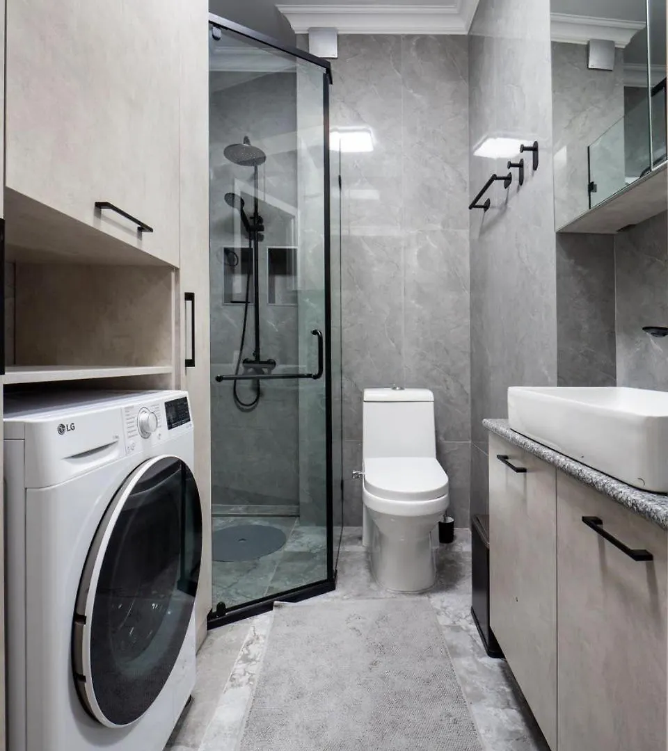Four Season Apartment Almaty