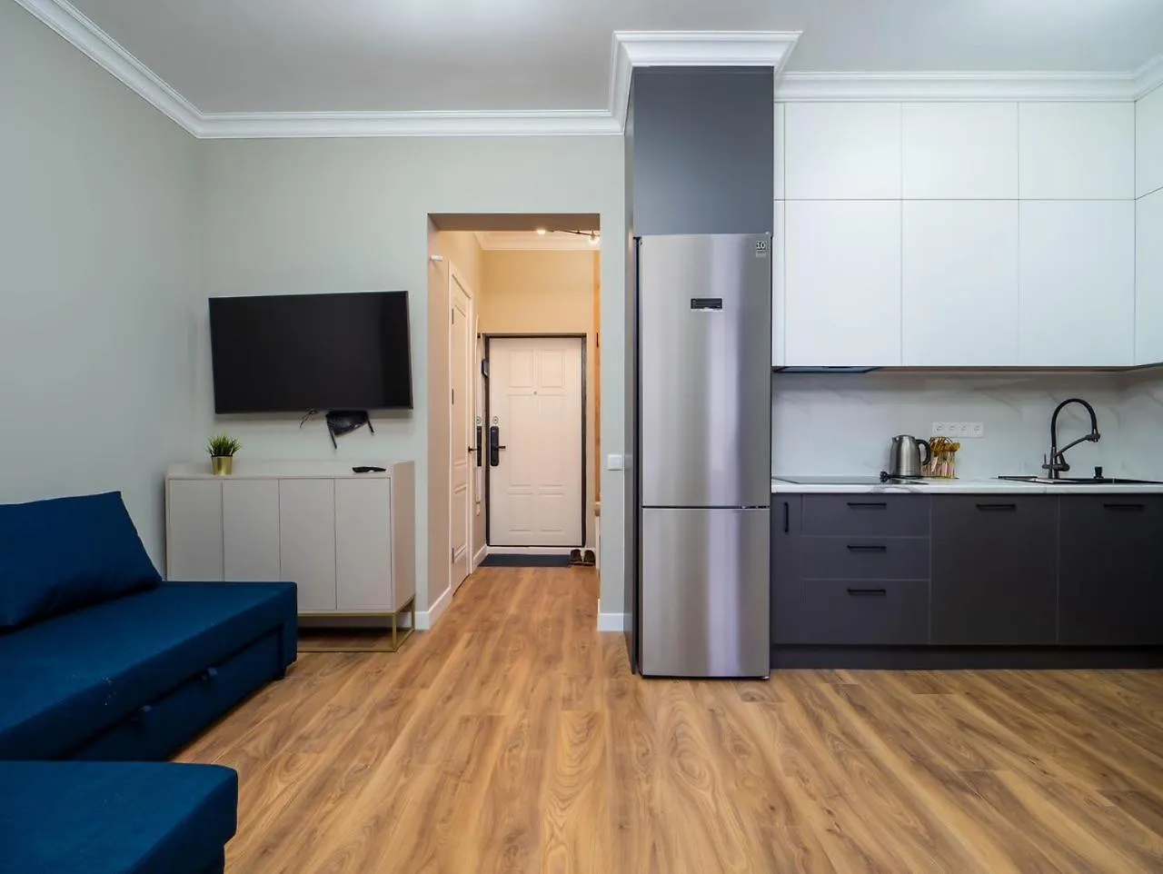 Four Season Apartment Алматы Казахстан