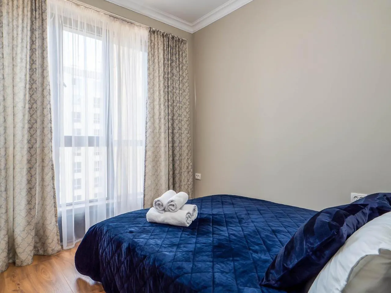 Four Season Apartment Алматы